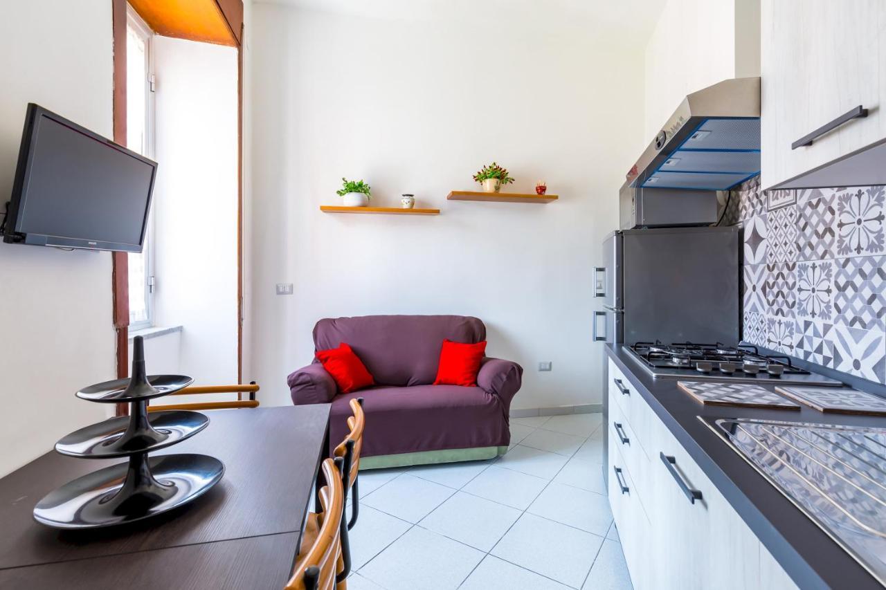Rione Emanuele III - 4 Bedroom Apartment Неаполь Экстерьер фото