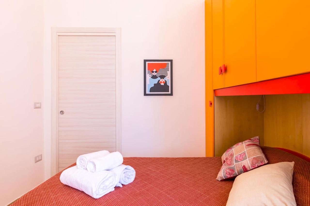 Rione Emanuele III - 4 Bedroom Apartment Неаполь Экстерьер фото